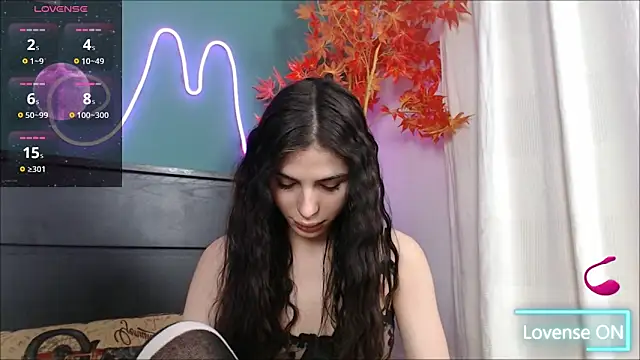 Moon Shard online show from February 2, 8:41 pm