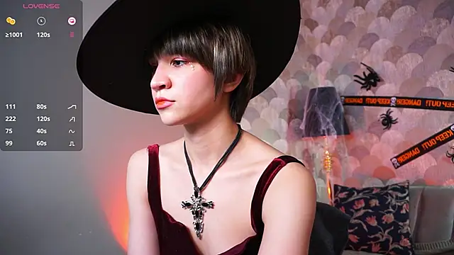 sandzu  online show from October 31, 8:46 pm