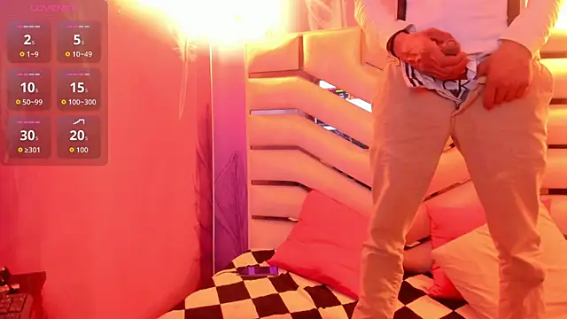 Alien high online show from October 13, 8:39 am