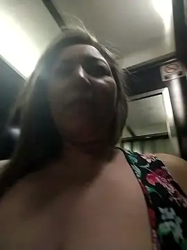 Lunita86 online show from December 13, 9:32 pm