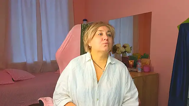 Marta Wils online show from October 7, 2:16 am