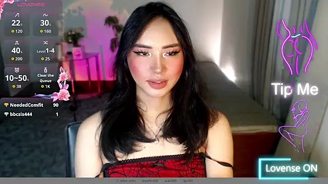 Divine Goddesss online show from November 5, 5:56 am