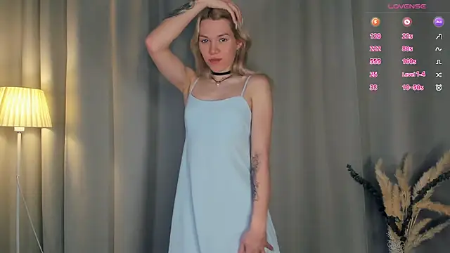 DianeHonnette online show from January 15, 7:31 pm