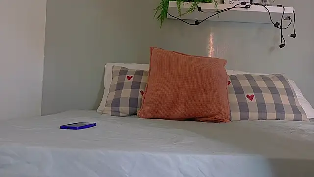 KeendraFox  online show from November 9, 11:28 am