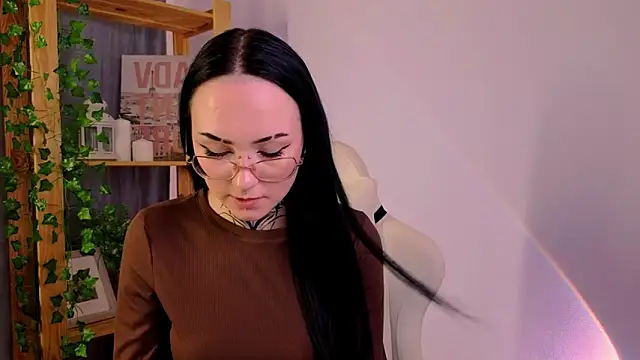 MollyKissy online show from October 16, 9:12 am