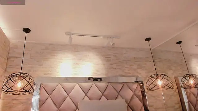 grace daviss online show from April 22, 10:56 am