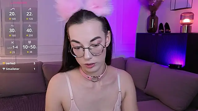 EmmaJakson online show from September 24, 4:39 pm