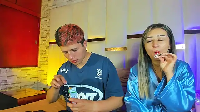 ANLLELOAndANGELA online show from February 12, 5:58 pm