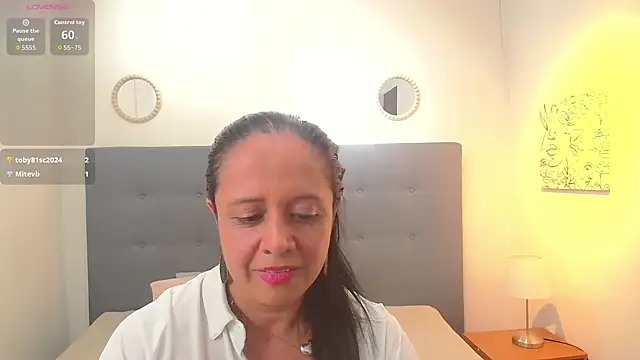 Apriljones  online show from September 27, 12:07 am