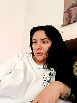 Snapshot of mariabloom9 chatting on October 8, 11:14 am mariabloom9 online show from October 8, 11:14 am