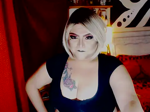 Snapshot of misstresbigcockXXp chatting on September 23, 5:49 am misstresbigcockXXp online show from September 23, 5:49 am