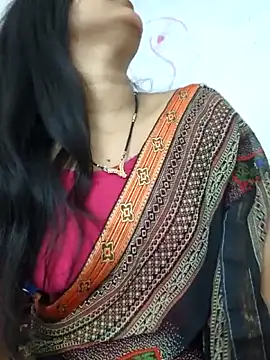 suzika  online show from November 12, 9:46 pm