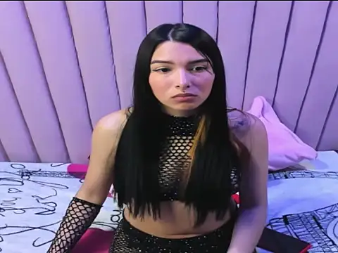 burbuja pink  online show from February 10, 3:20 am