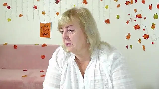 MilenaWedxy online show from November 21, 6:15 am