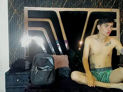 ElyANDByron online show from October 14, 2:08 pm