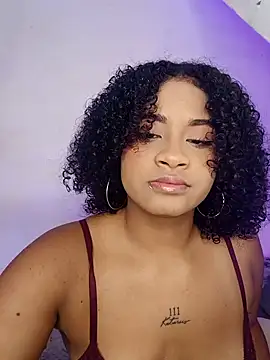 Snapshot of camilafoox7 chatting on October 5, 9:20 pm camilafoox7 online show from October 5, 9:20 pm