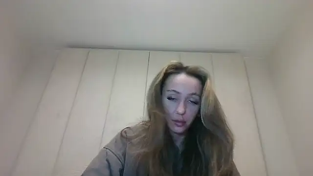 Snapshot of Scotishminx25 chatting on September 27, 12:18 am Scotishminx25 online show from September 27, 12:18 am