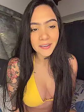 liahouses online show from February 5, 12:03 am