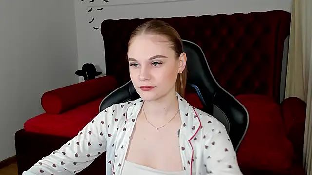 AriaWell online show from November 15, 5:30 am