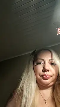 MarinaMargo online show from December 19, 9:40 pm