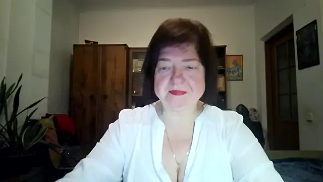 Violet Pulse online show from December 19, 7:50 pm