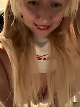 RonnieKiss online show from October 17, 4:59 am