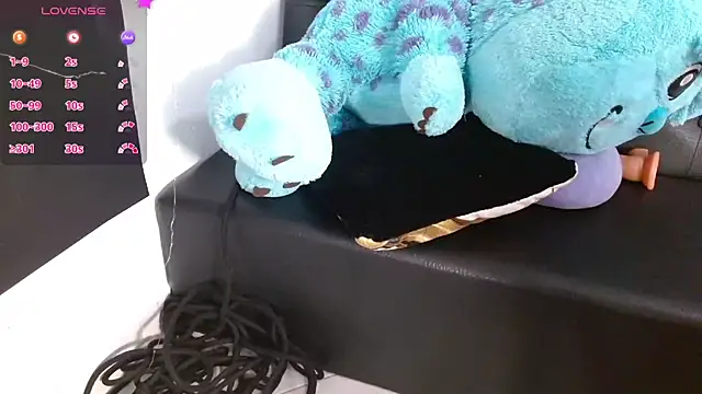 rossetta1 online show from October 13, 5:59 pm