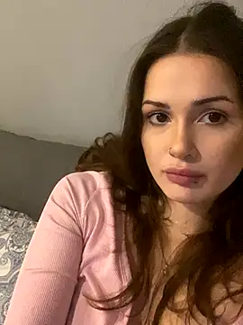 SoShyEmmyyy online show from September 27, 5:53 pm