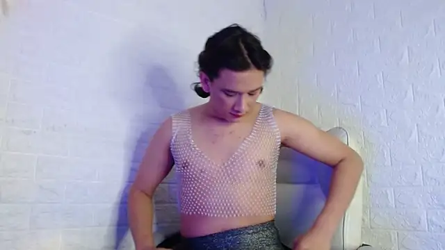 Marian Cristal online show from October 17, 2:04 am