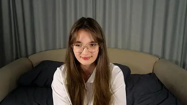 Snapshot of vivyboo111 chatting on September 19, 8:30 pm vivyboo111 online show from September 19, 8:30 pm