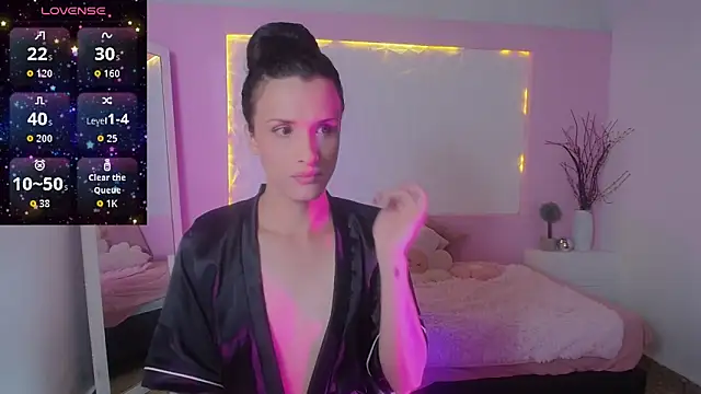 IsabelFernandez online show from November 14, 3:17 am