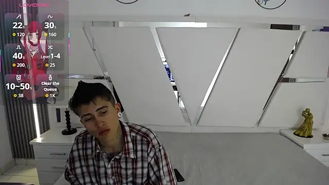 oblivionlove online show from March 17, 9:52 pm