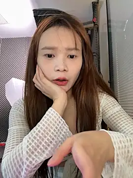 YY-27 online show from October 28, 6:08 am