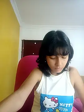 xoxo milk online show from October 4, 5:17 pm