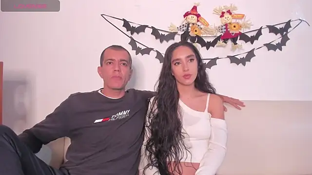 jazmin aladdin online show from October 14, 3:31 am