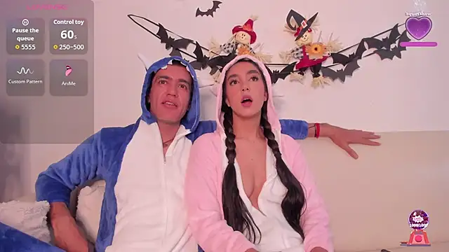 jazmin aladdin online show from October 31, 3:52 am