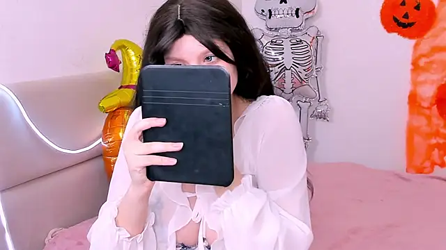 AishaAysitt online show from October 25, 3:47 am