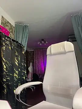 Sweet-blonde online show from June 4, 10:25 pm