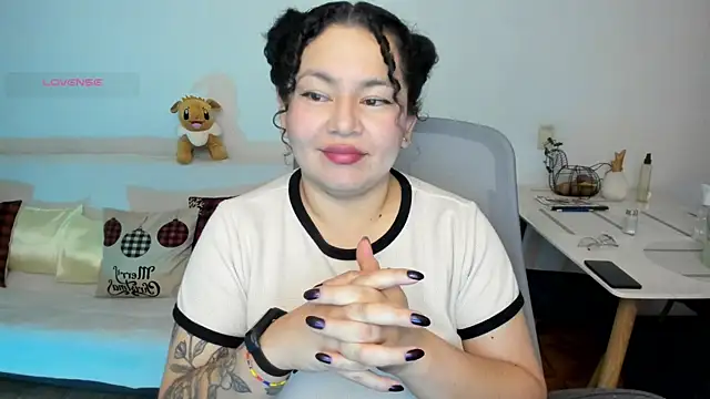 Chubby Licius online show from December 1, 11:29 pm