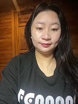 violet-00 online show from March 13, 2:13 am