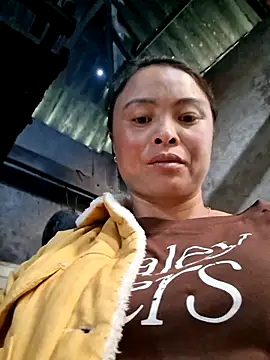 xuxulovezz online show from September 30, 5:13 am