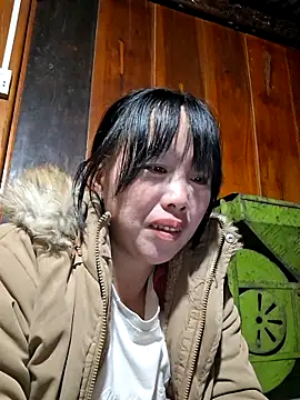 helenzz online show from December 1, 12:30 pm