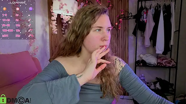 Elsie Cutties online show from November 13, 10:03 am