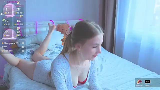 BarelyBliss online show from October 7, 11:47 am