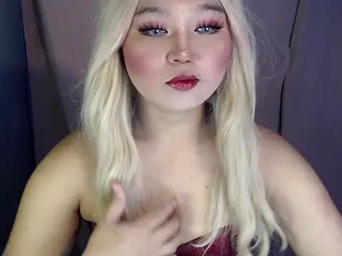 Eyes-on-me online show from March 7, 1:29 pm