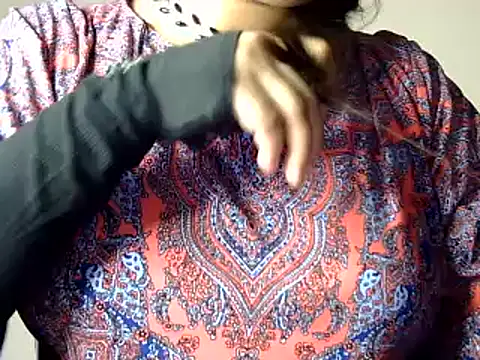 Aaliya02 online show from November 12, 9:29 am