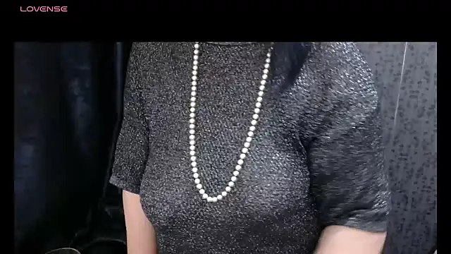 MissSanjanne online show from December 4, 3:20 am