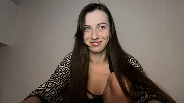 Prettyyy Angel online show from March 23, 6:25 pm