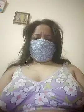 Snapshot of Cute-Purva chatting on October 27, 12:28 am Cute-Purva online show from October 27, 12:28 am