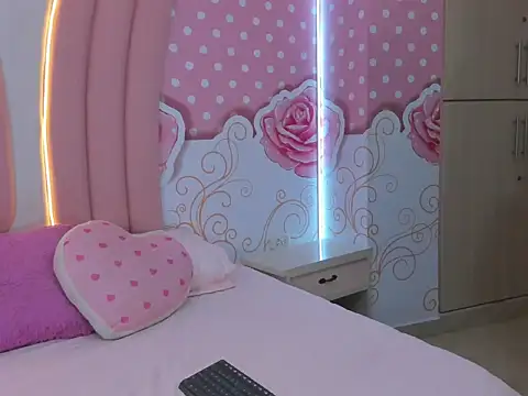 SofiaaBigBoobs online show from November 26, 12:28 pm